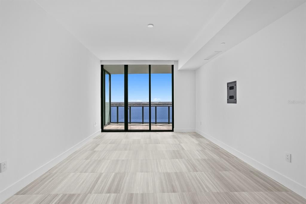 For Rent: $9,700 (2 beds, 2 baths, 1960 Square Feet)