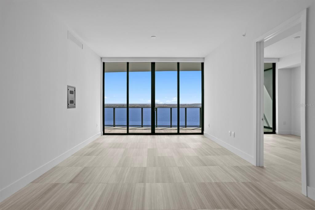 For Rent: $9,700 (2 beds, 2 baths, 1960 Square Feet)
