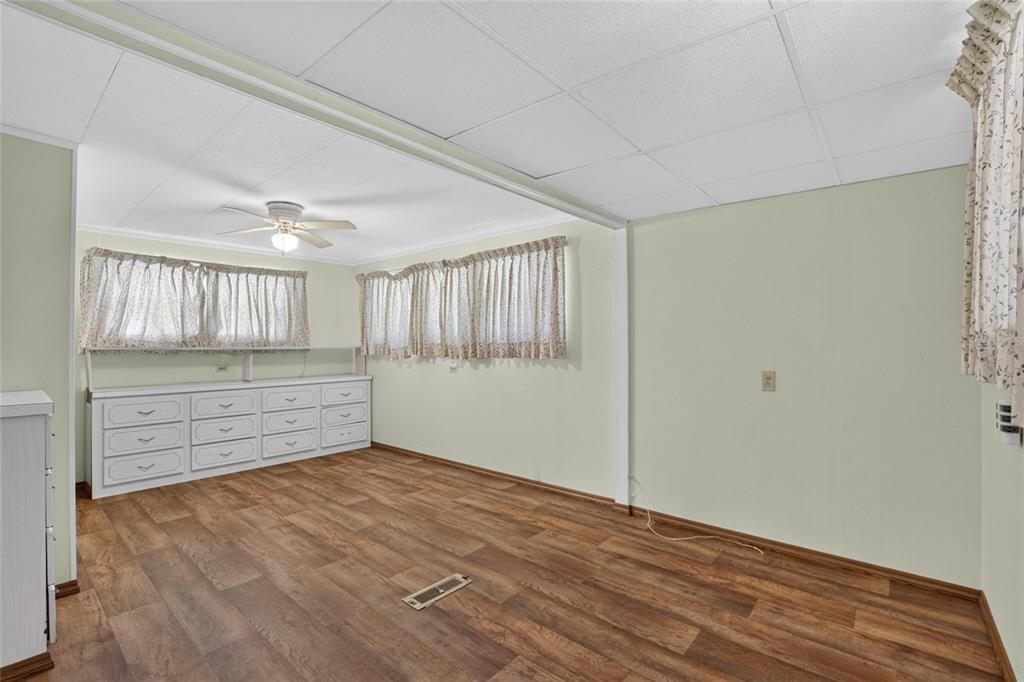 En Venta: $69,900 (2 camas, 2 baños, 672 Pies cuadrados)
