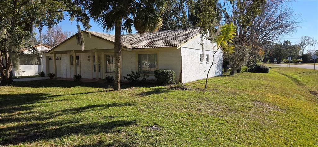На продажу: $289,000 (2 спален, 2 ванн, 1312 Квадратных фут)