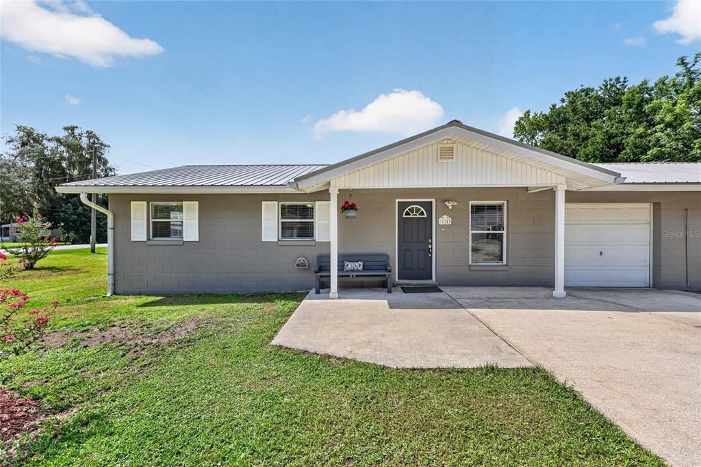 Active With Contract: $249,900 (4 beds, 3 baths, 1488 Square Feet)
