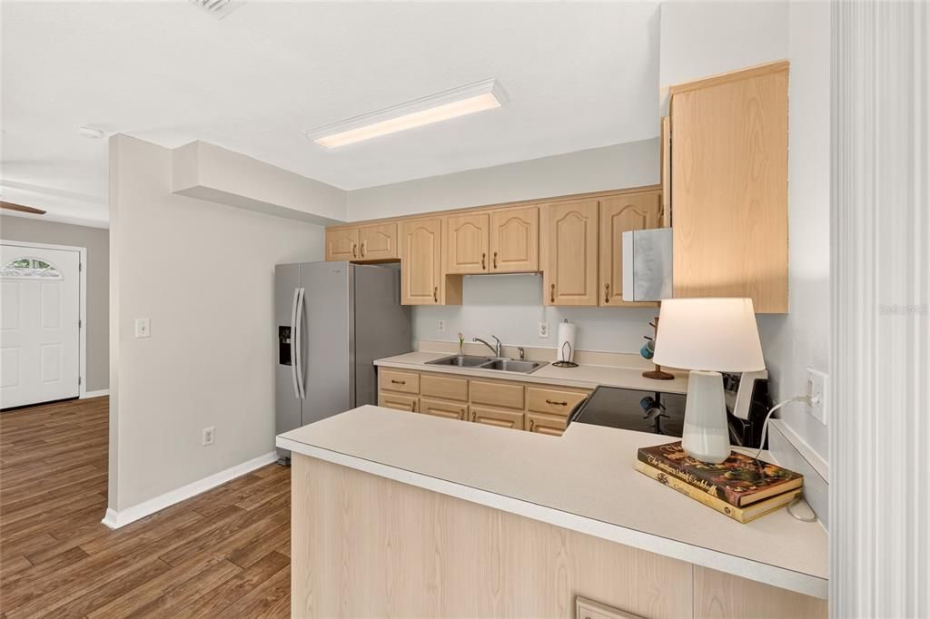 Active With Contract: $249,900 (4 beds, 3 baths, 1488 Square Feet)