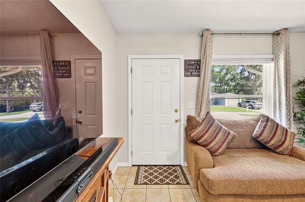 Active With Contract: $249,900 (4 beds, 3 baths, 1488 Square Feet)