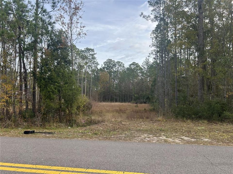 For Sale: $124,900 (1.02 acres)