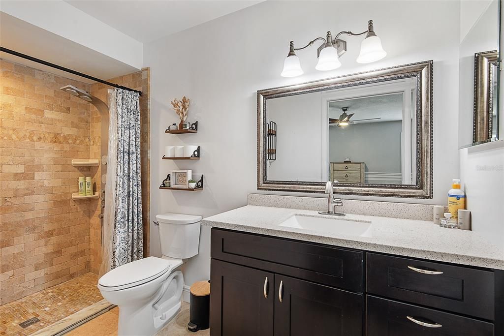 For Sale: $299,900 (3 beds, 2 baths, 1668 Square Feet)