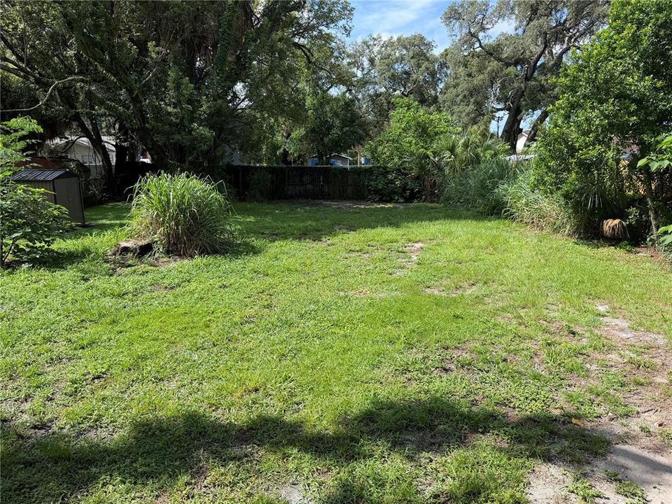 For Sale: $199,900 (2 beds, 1 baths, 540 Square Feet)
