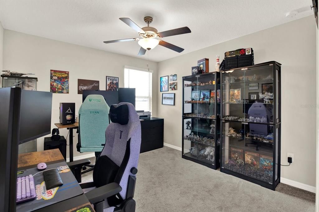 For Sale: $464,900 (6 beds, 3 baths, 2614 Square Feet)