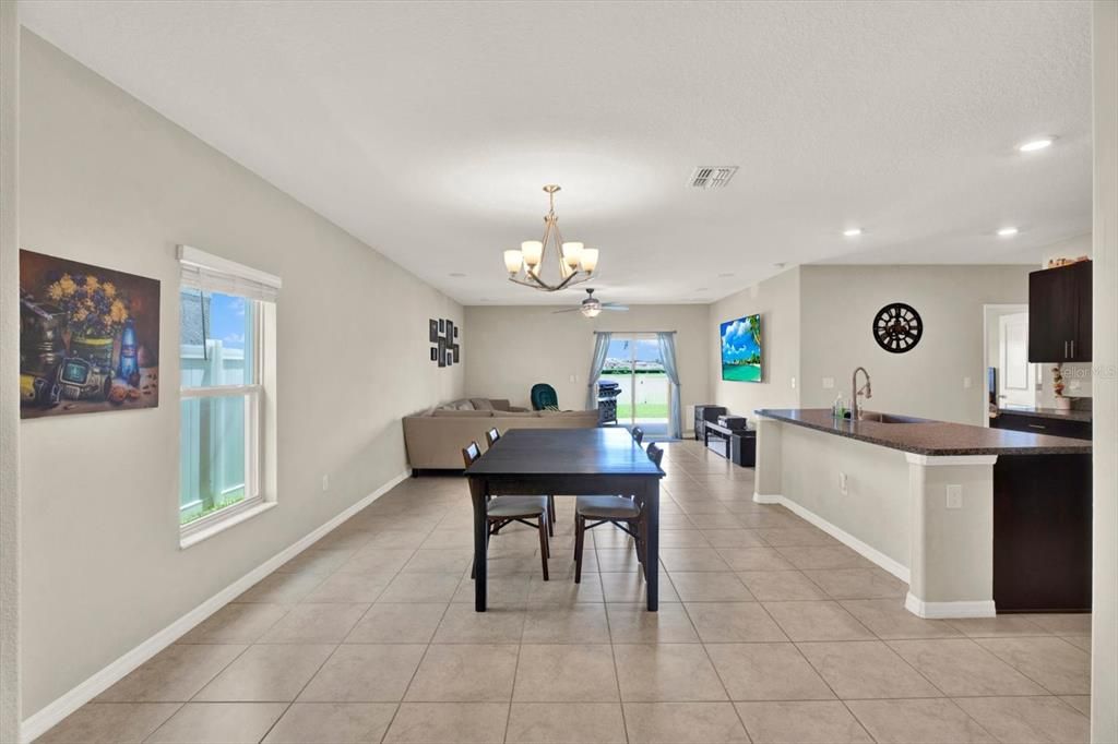 For Sale: $464,900 (6 beds, 3 baths, 2614 Square Feet)