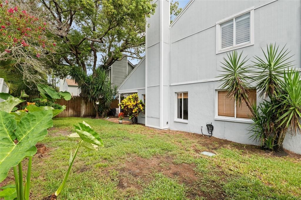 For Sale: $499,000 (4 beds, 3 baths, 1645 Square Feet)