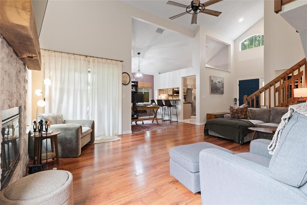 For Sale: $499,000 (4 beds, 3 baths, 1645 Square Feet)