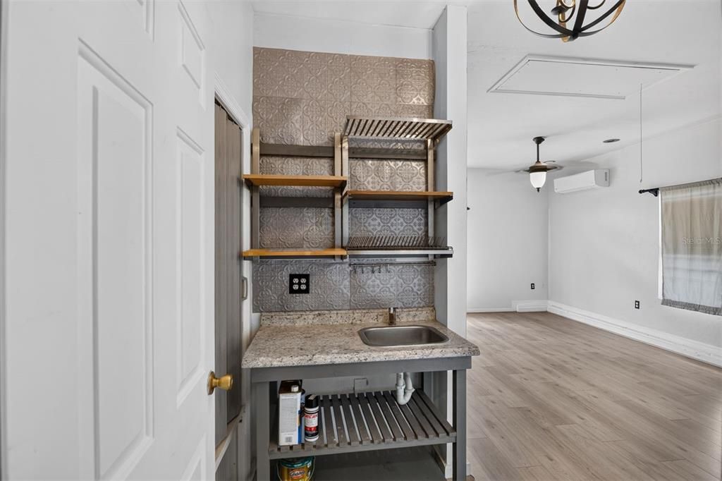 For Sale: $385,000 (4 beds, 3 baths, 2357 Square Feet)
