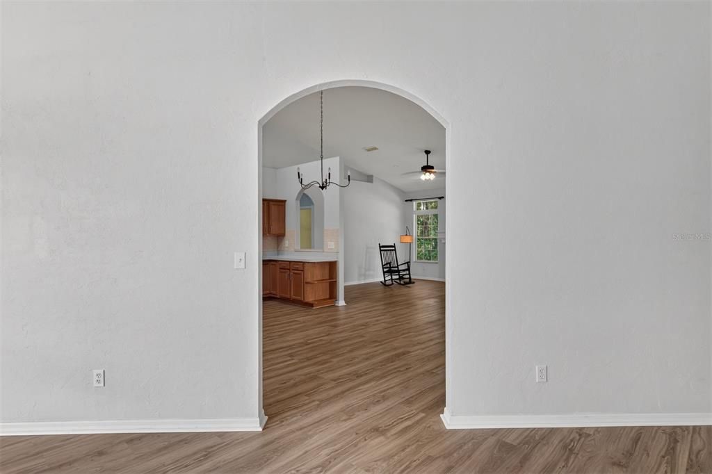For Sale: $385,000 (4 beds, 3 baths, 2357 Square Feet)