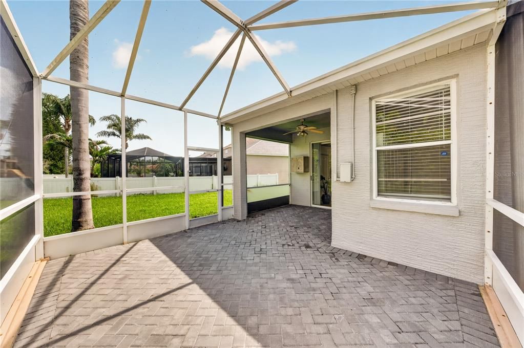 En Venta: $425,000 (3 camas, 2 baños, 1630 Pies cuadrados)