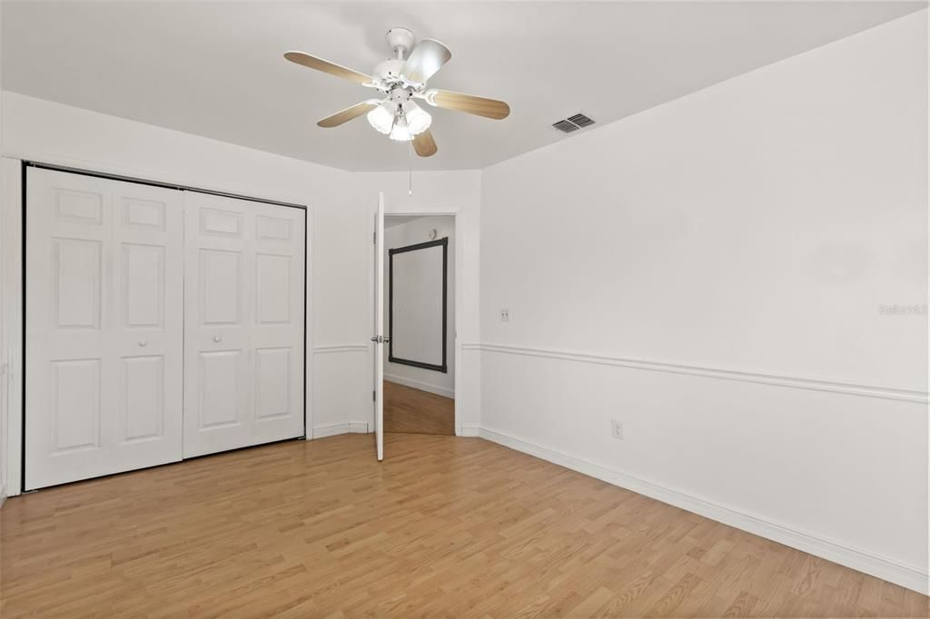 For Sale: $379,900 (3 beds, 2 baths, 1624 Square Feet)