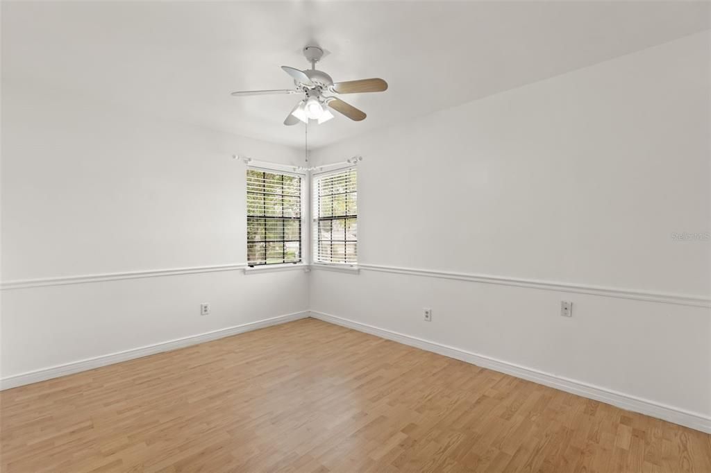 For Sale: $379,900 (3 beds, 2 baths, 1624 Square Feet)