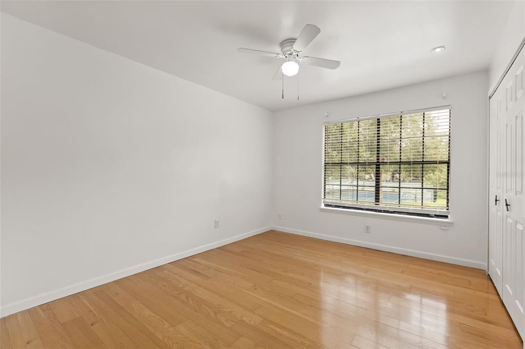 For Sale: $379,900 (3 beds, 2 baths, 1624 Square Feet)