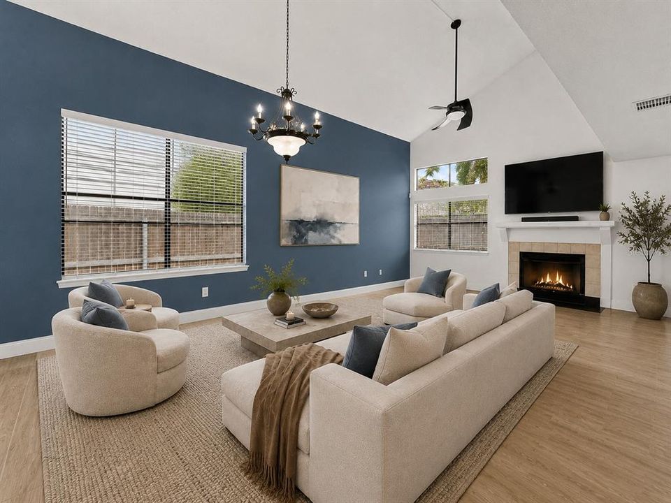 For Sale: $379,900 (3 beds, 2 baths, 1624 Square Feet)