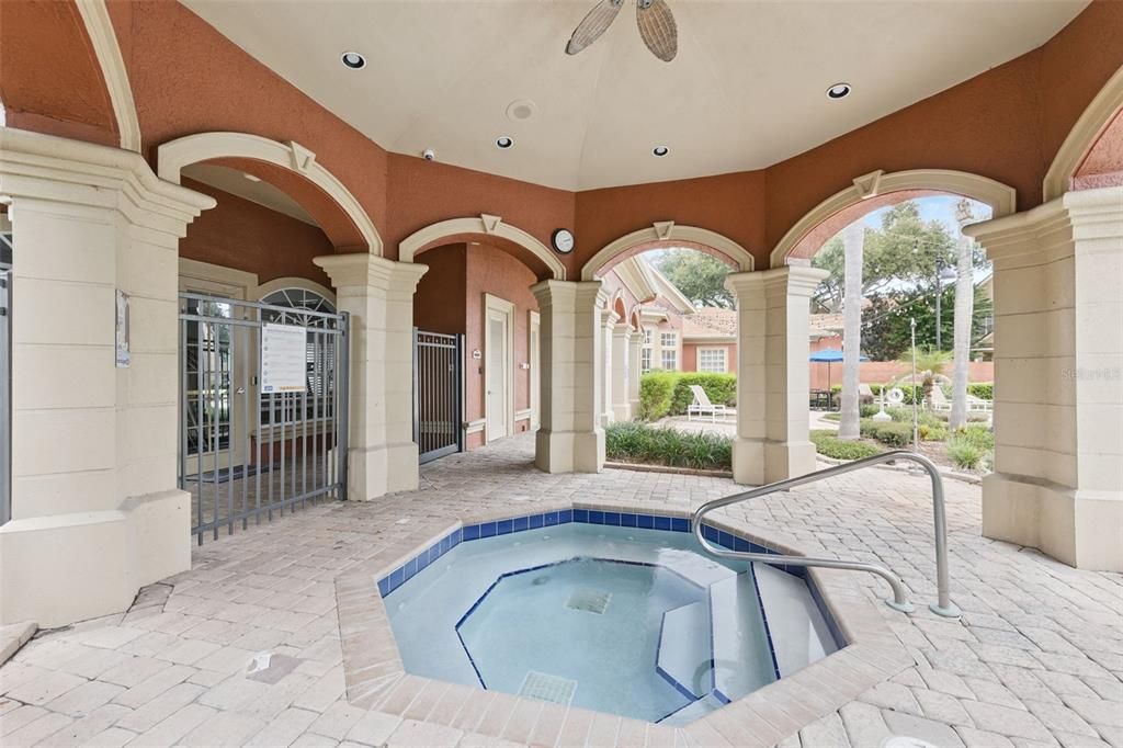 For Sale: $144,990 (1 beds, 1 baths, 826 Square Feet)