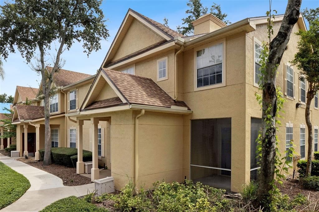 For Sale: $144,990 (1 beds, 1 baths, 826 Square Feet)
