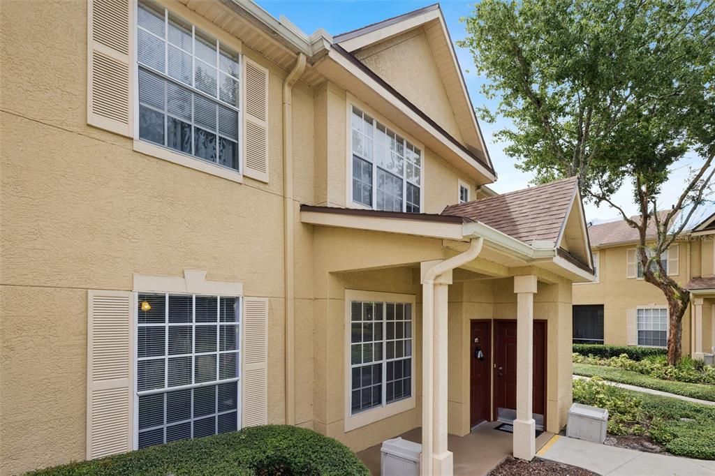 For Sale: $144,990 (1 beds, 1 baths, 826 Square Feet)