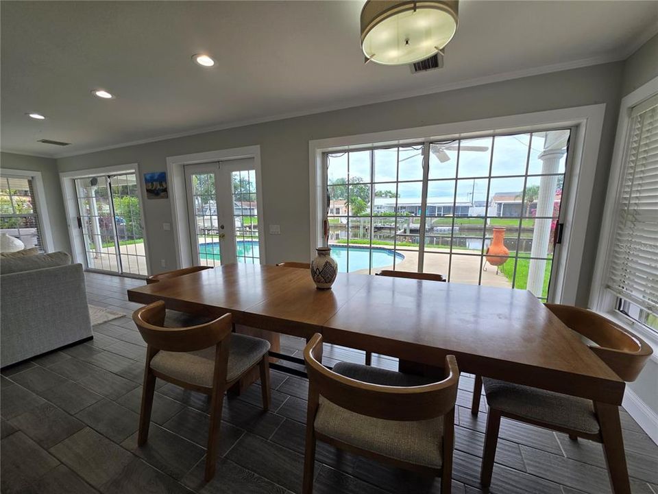 For Rent: $5,350 (4 beds, 2 baths, 2200 Square Feet)