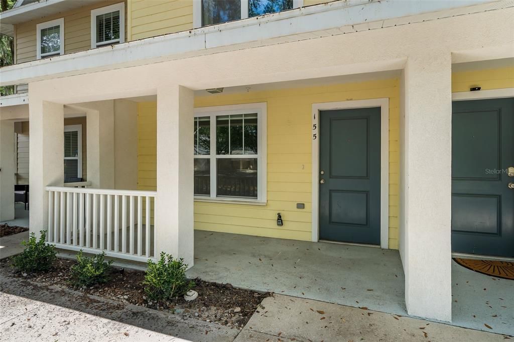For Rent: $1,950 (2 beds, 2 baths, 1120 Square Feet)