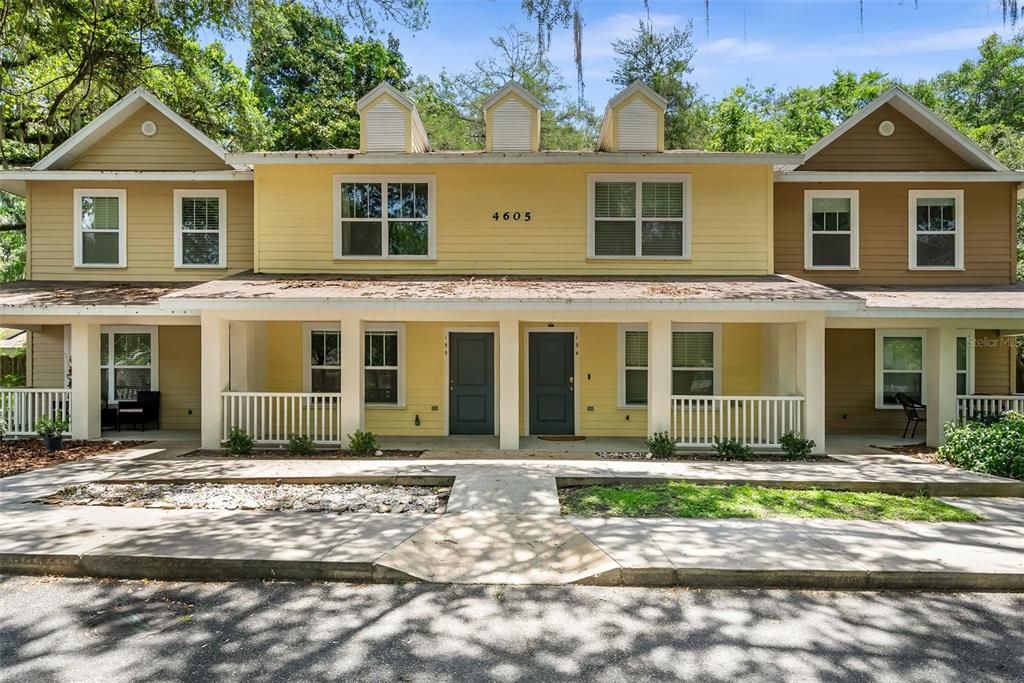 For Rent: $1,950 (2 beds, 2 baths, 1120 Square Feet)