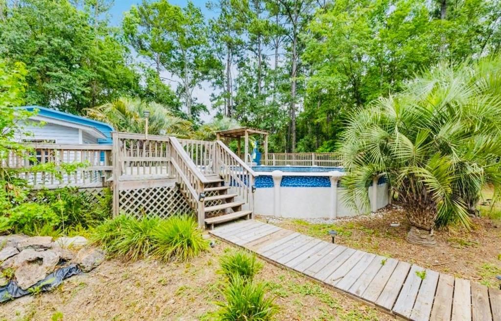 For Sale: $299,900 (4 beds, 3 baths, 2167 Square Feet)