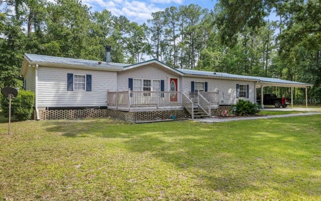 For Sale: $299,900 (4 beds, 3 baths, 2167 Square Feet)
