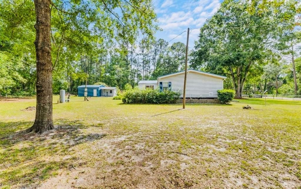 For Sale: $299,900 (4 beds, 3 baths, 2167 Square Feet)
