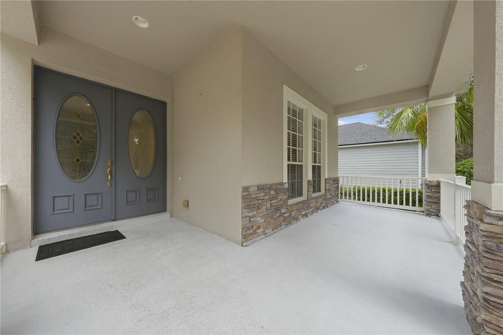For Rent: $5,950 (5 beds, 4 baths, 3265 Square Feet)