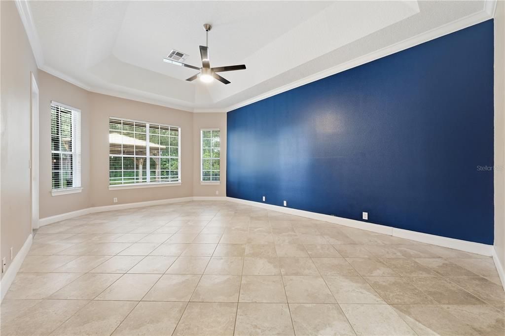 For Rent: $5,950 (5 beds, 4 baths, 3265 Square Feet)