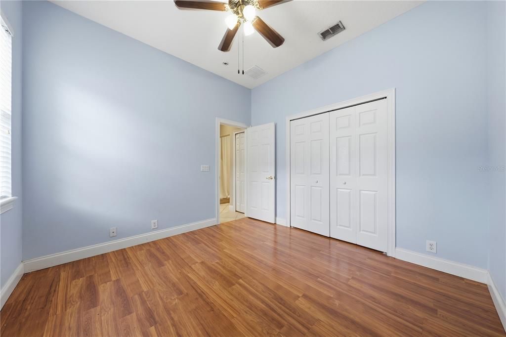 For Rent: $5,950 (5 beds, 4 baths, 3265 Square Feet)