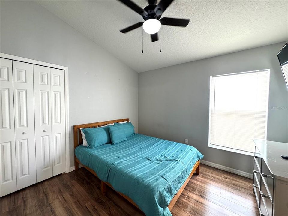 En Renta: $2,599 (4 camas, 3 baños, 1830 Pies cuadrados)