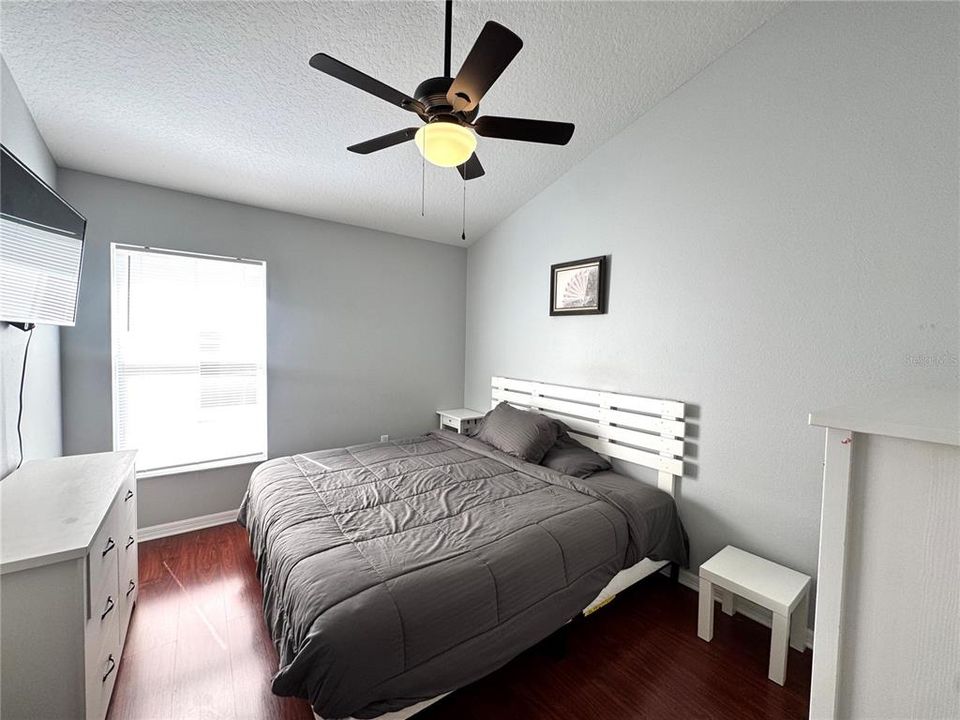 En Renta: $2,599 (4 camas, 3 baños, 1830 Pies cuadrados)