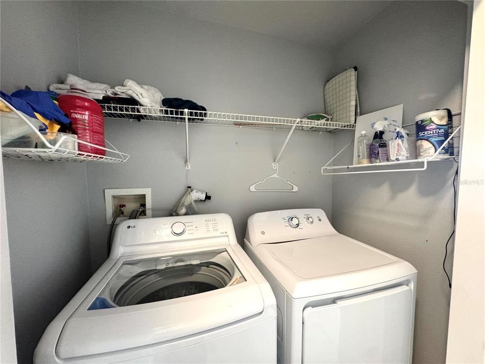 En Renta: $2,599 (4 camas, 3 baños, 1830 Pies cuadrados)
