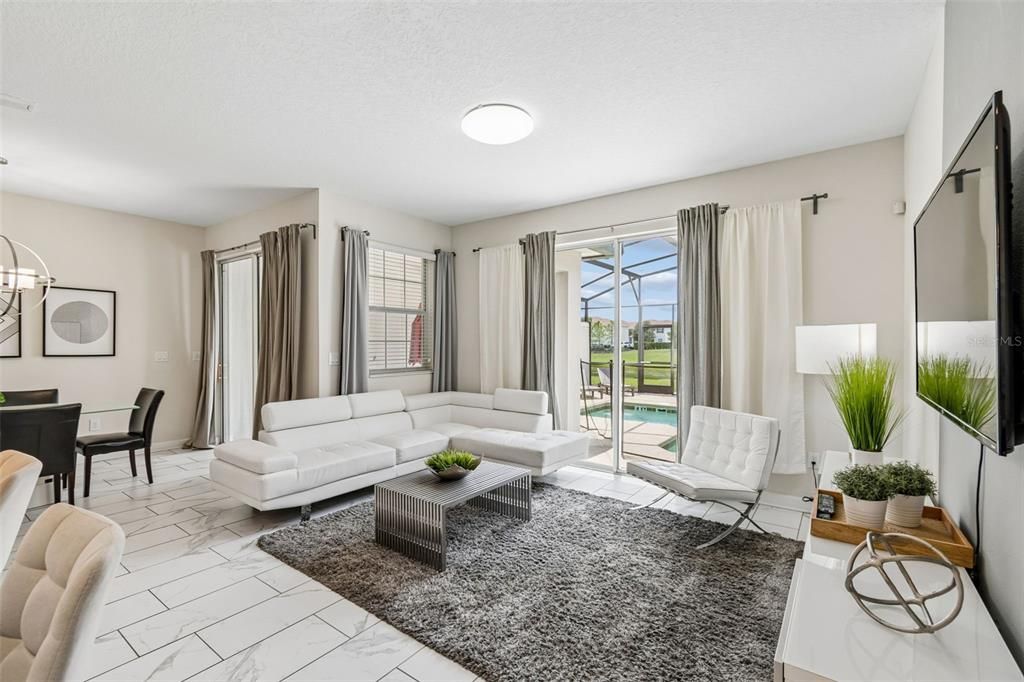 For Sale: $439,900 (4 beds, 3 baths, 1914 Square Feet)