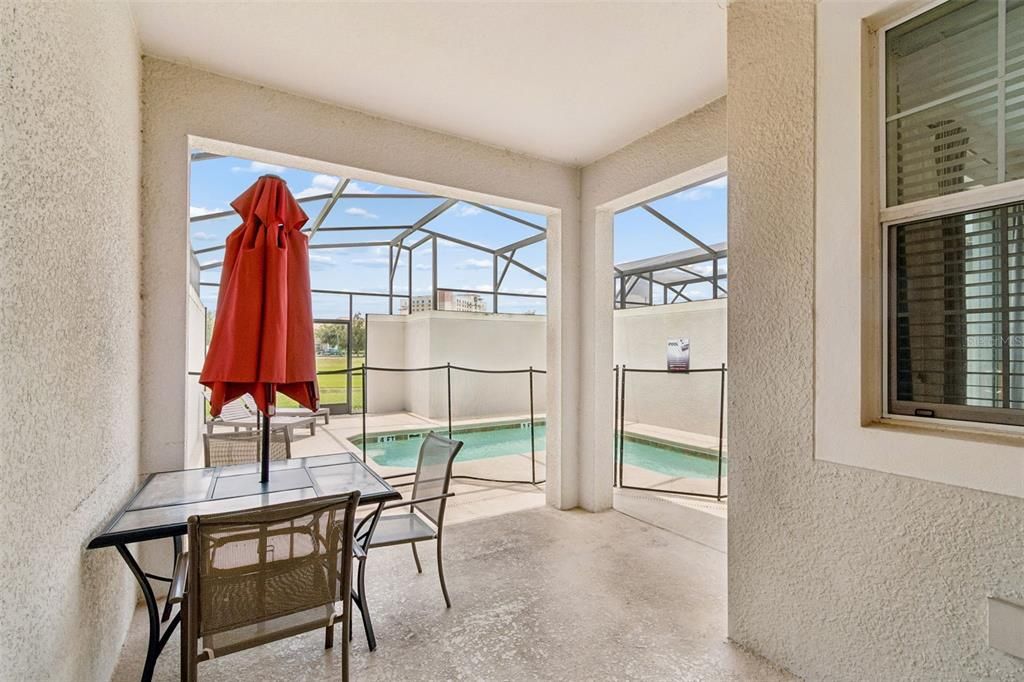 For Sale: $439,900 (4 beds, 3 baths, 1914 Square Feet)