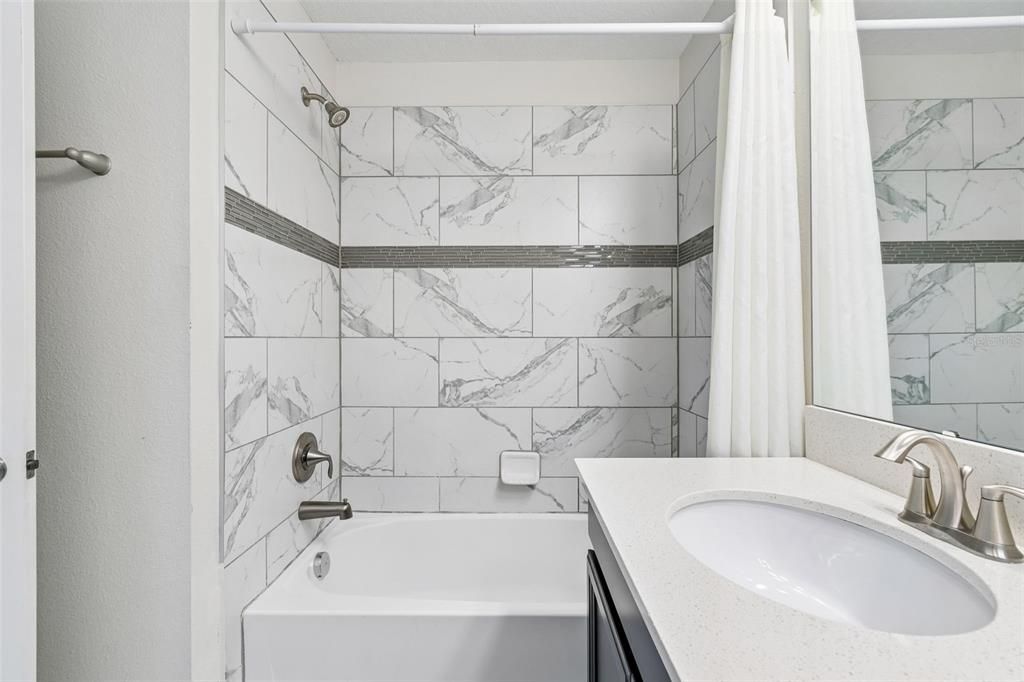 For Sale: $439,900 (4 beds, 3 baths, 1914 Square Feet)