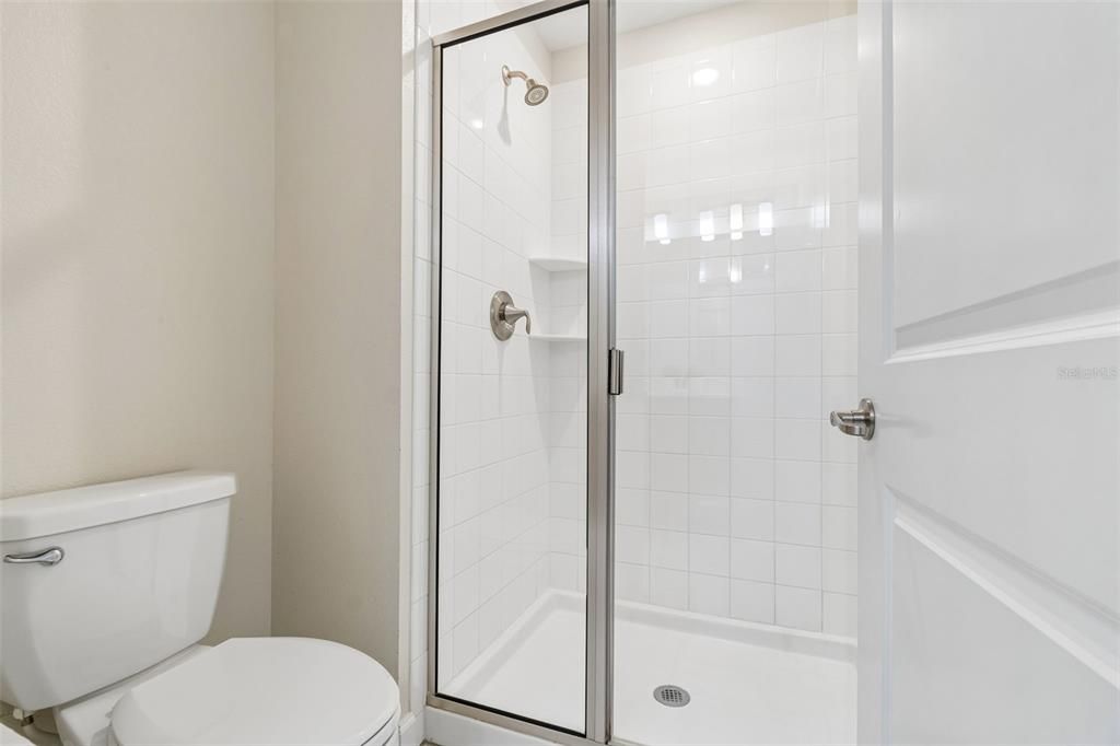 For Sale: $439,900 (4 beds, 3 baths, 1914 Square Feet)