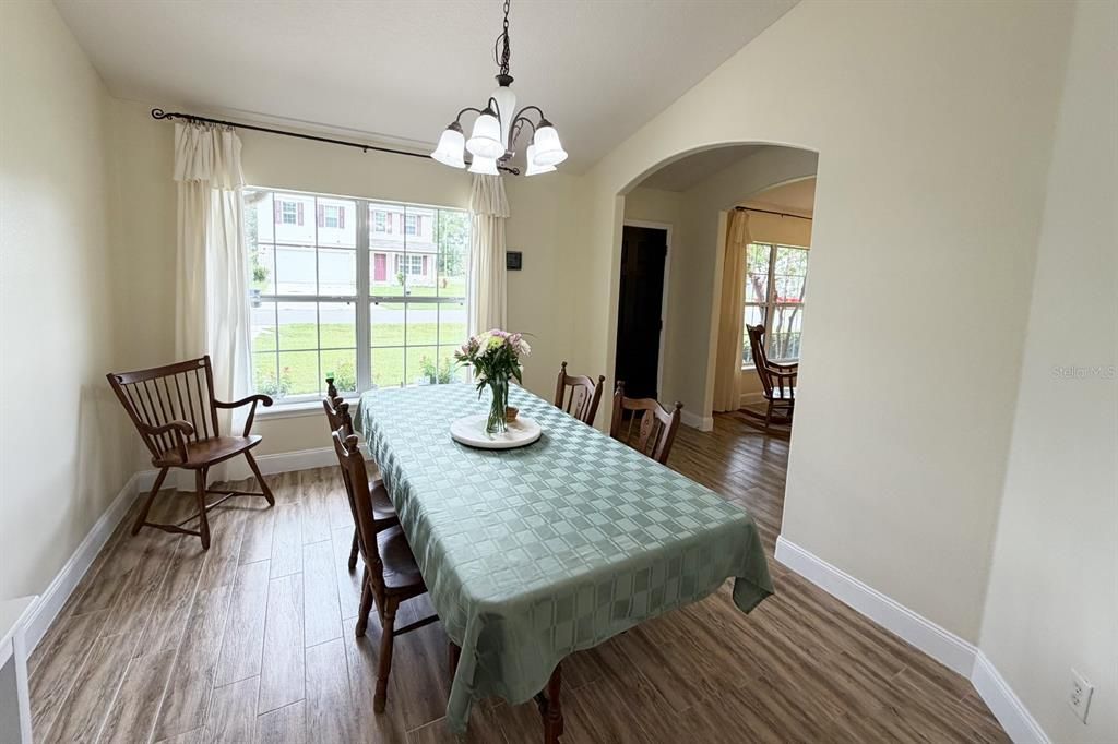 For Sale: $399,000 (4 beds, 2 baths, 2170 Square Feet)