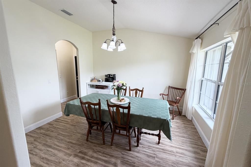 For Sale: $399,000 (4 beds, 2 baths, 2170 Square Feet)