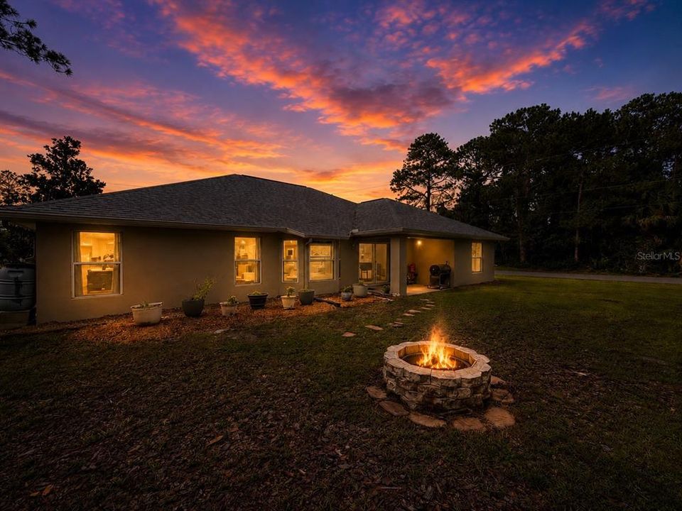 For Sale: $399,000 (4 beds, 2 baths, 2170 Square Feet)