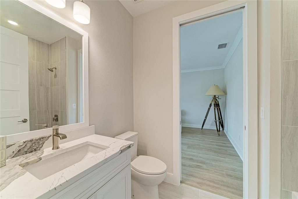 En Venta: $550,000 (2 camas, 2 baños, 1116 Pies cuadrados)