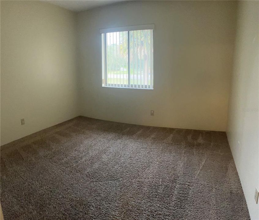 For Sale: $169,900 (2 beds, 2 baths, 1006 Square Feet)