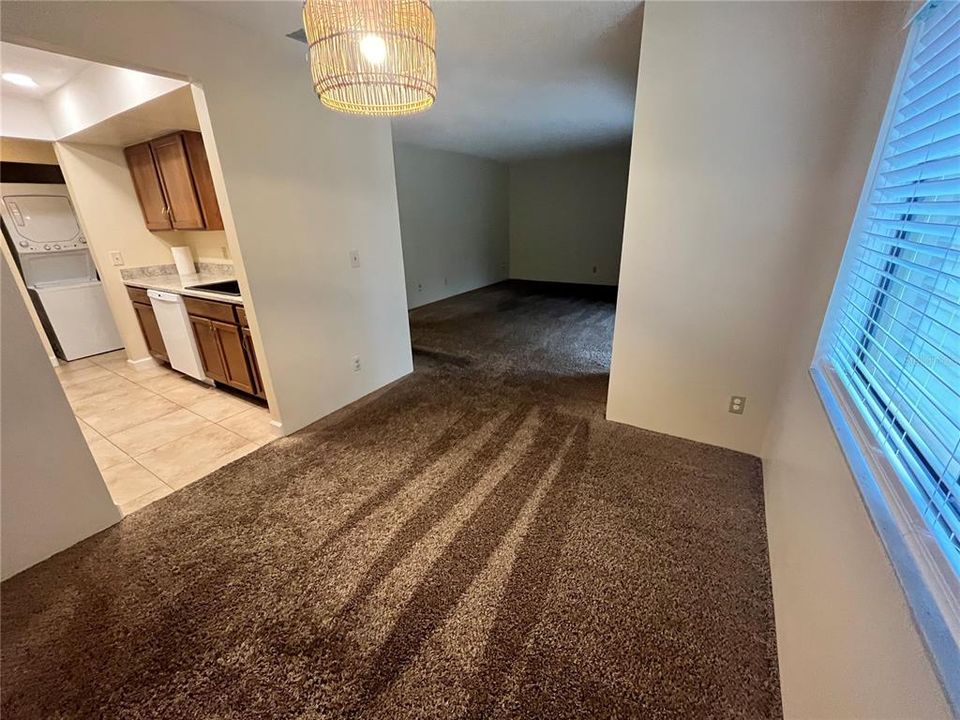 For Sale: $169,900 (2 beds, 2 baths, 1006 Square Feet)