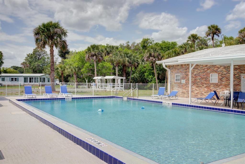 For Sale: $179,000 (2 beds, 2 baths, 1152 Square Feet)