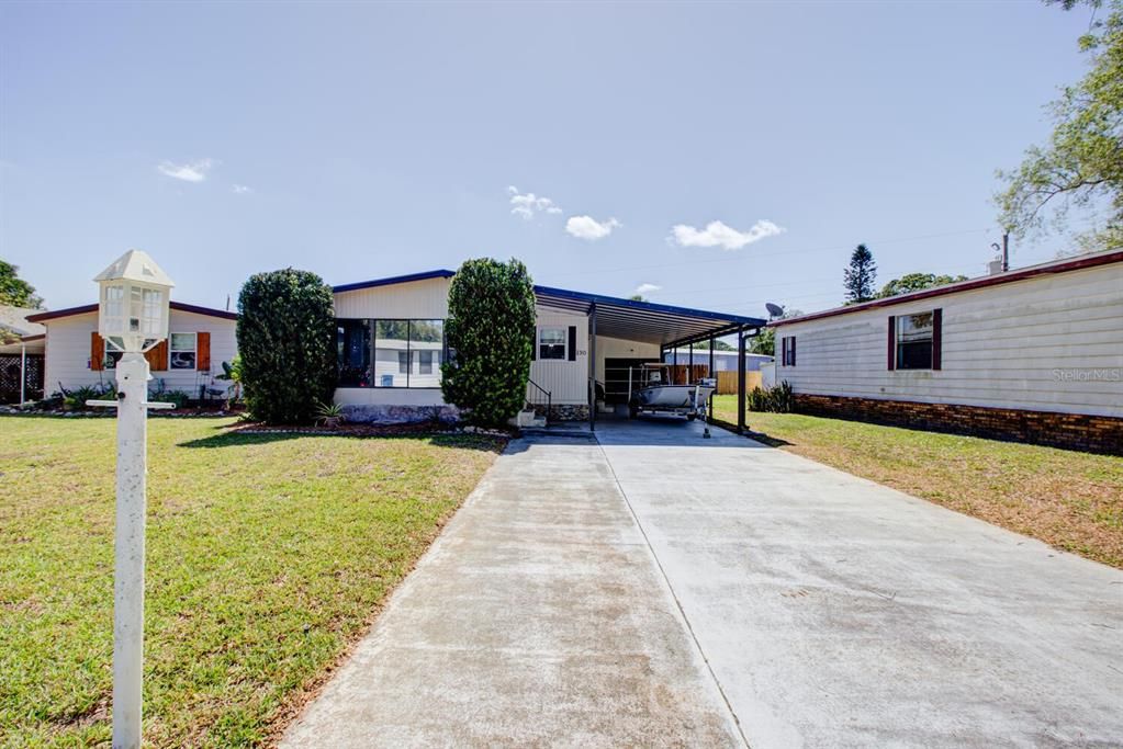 For Sale: $179,000 (2 beds, 2 baths, 1152 Square Feet)