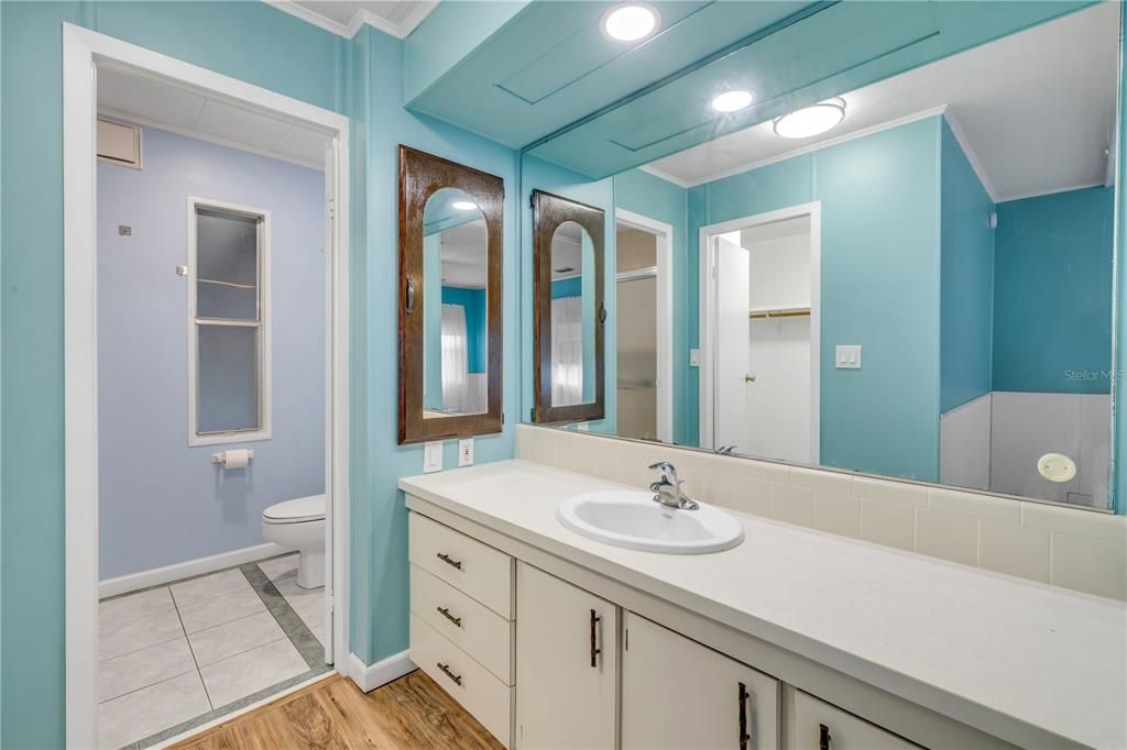 For Sale: $179,000 (2 beds, 2 baths, 1152 Square Feet)
