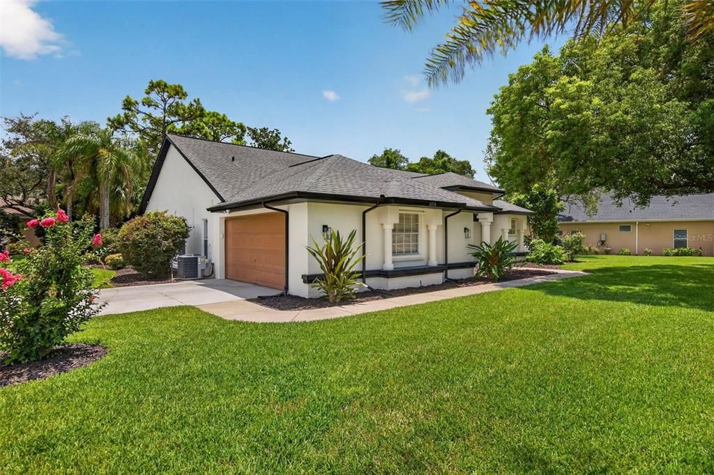 For Sale: $499,900 (3 beds, 2 baths, 2252 Square Feet)